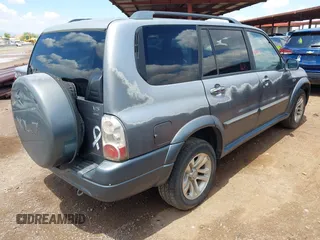 2005 Suzuki XL7 LX z VIN JS3TX92V854104789, wystawiony jako IAAI lot #42361230 z przebiegiem 137 468 mil mil oraz . Historia ofert i sprzedaży dostępna na DreamBid. Obrazek 4.