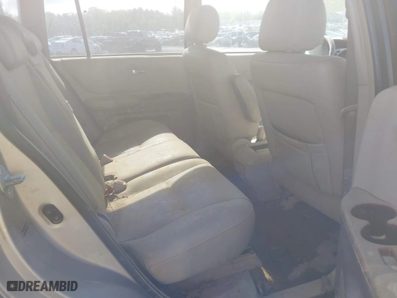 2006 Toyota Highlander w/3rd Row with VIN JTEEP21A660143026, listed as a IAAI auction lot 42090337 with 254,242 mi miles. Bid and sale history available at carsss.com. Image 8.