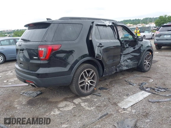 2016 Ford Explorer Sport with VIN 1FM5K8GTXGGA82038, listed as a IAAI auction lot 42456393 with Not provided miles and . Bid and sale history available at DreamBid. Image 4.
