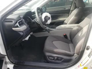 2018 Toyota Camry LE with VIN JTNB11HK0J3032024, listed as a Copart auction lot 41368875 with 69,979 mi miles and Salvage title. Bid and sale history available at DreamBid. Image 7.