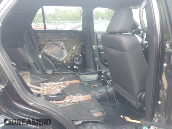 2017 Ford Police Interceptor Utility with VIN 1FM5K8ARXHGD57454, listed as a IAAI auction lot 42233888 with 121,244 mi miles and . Bid and sale history available at DreamBid. Image 8.