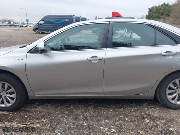 2015 Toyota Camry Hybrid LE with VIN 4T1BD1FK9FU161942, listed as a IAAI auction lot 41880622 with 216,632 mi miles. Bid and sale history available at carsss.com. Image 14.