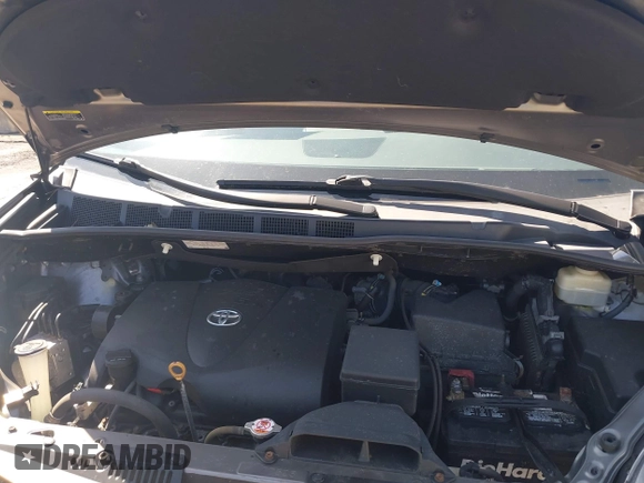 2018 Toyota Sienna LE Auto Access Seat with VIN 5TDKZ3DC1JS946224, listed as a IAAI auction lot 41935799 with 109,757 mi miles and . Bid and sale history available at DreamBid. Image 10.
