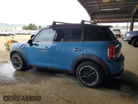 2016 MINI Countryman S with VIN WMWZC3C50GWT10905, listed as a Copart auction lot 47138895 with 59,649 mi miles and Salvage Title. Bid and sale history available at DreamBid. Image 2.