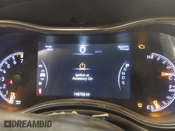 2015 Jeep Grand Cherokee Laredo with VIN 1C4RJFAG4FC797069, listed as a IAAI auction lot 41435299 with 146,755 mi miles. Bid and sale history available at carsss.com. Image 7.