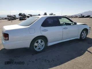 1996 Nissan Cedric z VIN HY33249241, wystawiony jako Copart lot #57869775 z przebiegiem 121 233 mil mil oraz Szkoda całkowita • Salvage title. Historia ofert i sprzedaży dostępna na DreamBid. Obrazek 3.