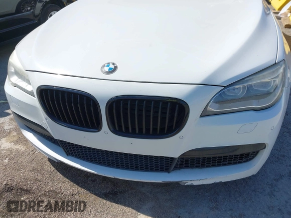 2014 BMW 7 Series ALPINA B7 with VIN WBAYE8C51ED135267, listed as a IAAI auction lot 42592569 with 138,110 mi miles and . Bid and sale history available at DreamBid. Image 6.