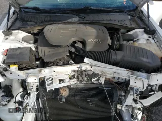 2019 Chrysler 300 Limited with VIN 2C3CCAEG5KH698138, listed as a Copart auction lot 44676535 with 55,460 mi miles and Salvage Title. Bid and sale history available at DreamBid. Image 11.