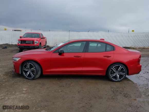 2020 Volvo S60 R-Design with VIN 7JRA22TM8LG039831, listed as a IAAI auction lot 41665063 with 28,632 mi miles. Bid and sale history available at carsss.com. Image 14.