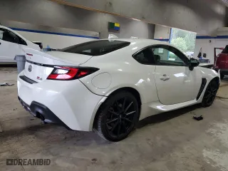 2023 Toyota GR86 Premium with VIN JF1ZNBE10P9765758, listed as a Copart auction lot 72064734 with 9,651 mi miles and Salvage Title. Bid and sale history available at carsss.com. Image 3.