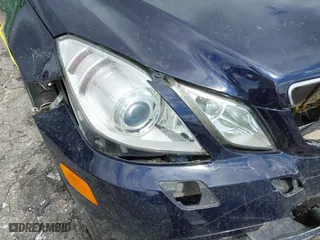 2011 Mercedes-Benz E-Class E 350 with VIN WDDKJ5GB6BF077956, listed as a IAAI auction lot 40459053 with 65,199 mi miles. Bid and sale history available at carsss.com. Image 22.