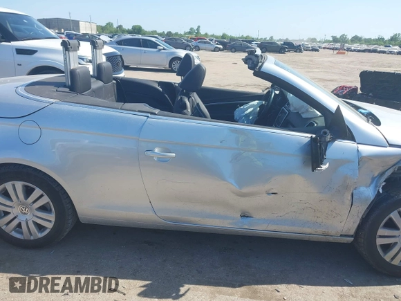 2009 Volkswagen Eos Komfort with VIN WVWBA71F39V020521, listed as a IAAI auction lot 42004648 with 50,885 mi miles and . Bid and sale history available at DreamBid. Image 13.
