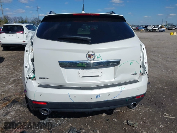 2014 Cadillac SRX Luxury Collection with VIN 3GYFNBE35ES581743, listed as a IAAI auction lot 41995293 with 140,987 mi miles. Bid and sale history available at carsss.com. Image 17.