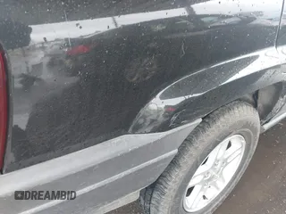 2004 Jeep Grand Cherokee Laredo z VIN 1J4GX48N94C435700, wystawiony jako IAAI lot #41809624 z przebiegiem 147 413 mil mil oraz . Historia ofert i sprzedaży dostępna na DreamBid. Obrazek 6.