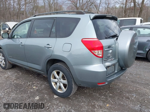 2008 Toyota RAV4 Ltd with VIN JTMBK31V686034421, listed as a IAAI auction lot 42041647 with 176,965 mi miles. Bid and sale history available at carsss.com. Image 3.
