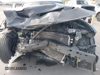 2019 Dodge Charger SRT Hellcat with VIN 2C3CDXL95KH725925, listed as a IAAI auction lot 39012995 with Not Provided miles and . Bid and sale history available at DreamBid. Image 6.