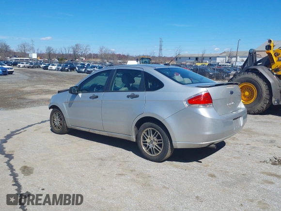 2011 Ford Focus SE with VIN 1FAHP3FN1BW156833, listed as a IAAI auction lot 41879133 with 182,719 mi miles. Bid and sale history available at carsss.com. Image 3.