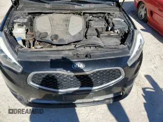 2014 Kia Cadenza Premium with VIN KNALN4D71E5121091, listed as a Copart auction lot 82902324 with 205,042 mi miles and Clean Title. Bid and sale history available at carsss.com. Image 11.
