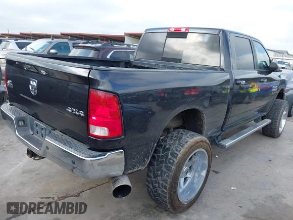 2016 Ram 2500 SLT with VIN 3C6UR5DL6GG113215, listed as a IAAI auction lot 42211606 with 182,680 mi miles. Bid and sale history available at carsss.com. Image 4.