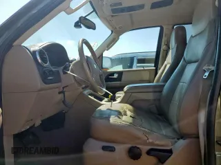 2004 Ford Expedition Eddie Bauer with VIN 1FMPU18L04LB25510, listed as a Copart auction lot 55862235 with 294,959 mi miles and Salvage title. Bid and sale history available at DreamBid. Image 7.