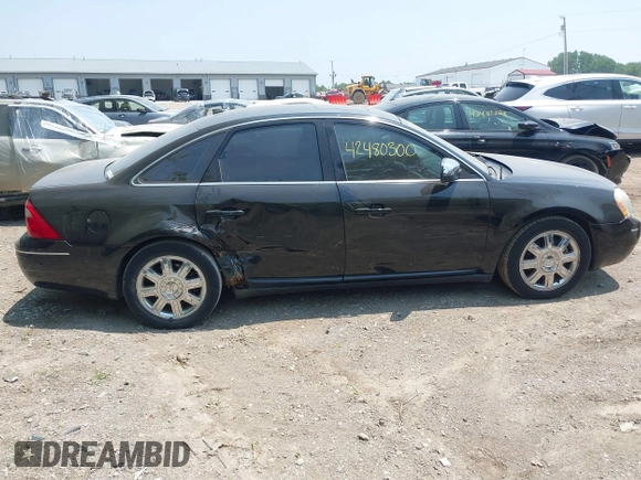 2007 Ford Five Hundred Limited with VIN 1FAHP25127G134527, listed as a IAAI auction lot 42480300 with 205,946 mi miles and . Bid and sale history available at DreamBid. Image 6.