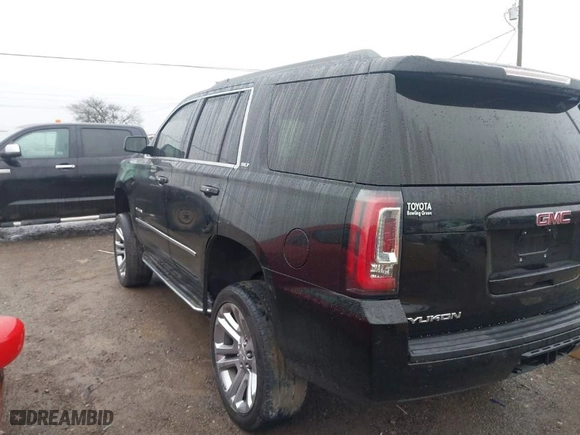 2017 GMC Yukon SLT with VIN 1GKS2BKC4HR189981, listed as a IAAI auction lot 41552723 with 208,161 mi miles. Bid and sale history available at carsss.com. Image 3.