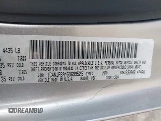 2016 Jeep Patriot Sport z VIN 1C4NJPBA4GD699525, wystawiony jako IAAI lot #41892313 z przebiegiem 57 309 mil mil oraz . Historia ofert i sprzedaży dostępna na DreamBid. Obrazek 9.