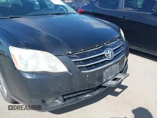 2006 Toyota Avalon XL with VIN 4T1BK36B26U135605, listed as a IAAI auction lot 41619710 with 331,815 mi miles. Bid and sale history available at carsss.com. Image 12.