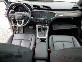 2022 Audi Q3 S line Premium z VIN WA1DECF35N1023890, wystawiony jako Copart lot #56764655 z przebiegiem 36 220 mil mil oraz Szkoda całkowita • Salvage title. Historia ofert i sprzedaży dostępna na DreamBid. Obrazek 8.