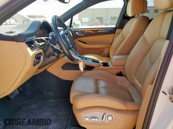 2018 Porsche Macan с VIN WP1AA2A58JLB07514, выставлен на аукционе Copart как лот 61179385 с пробегом 44 227 миль миль и Списание • Salvage title. История ставок и продаж доступна на DreamBid. Изображение 7.