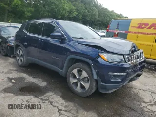 2018 Jeep Compass Latitude with VIN 3C4NJCBB3JT134038, listed as a Copart auction lot 57570015 with 72,610 mi miles and Salvage title. Bid and sale history available at DreamBid. Image 4.