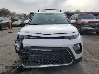 2022 Kia Soul LX with VIN KNDJ23AU2N7834660, listed as a Copart auction lot 42540655 with 13,057 mi miles and Salvage Title. Bid and sale history available at carsss.com. Image 5.