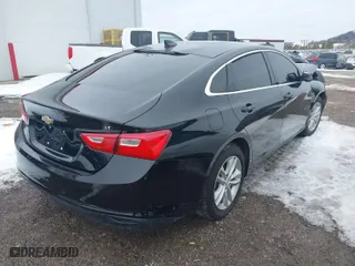 2018 Chevrolet Malibu LT with VIN 1G1ZD5ST6JF147267, listed as a IAAI auction lot 41610796 with 147,690 mi miles. Bid and sale history available at carsss.com. Image 4.