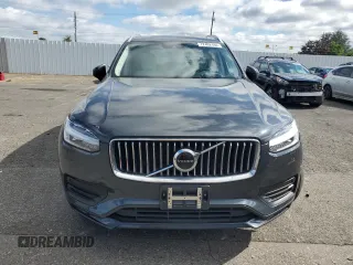 2021 Volvo XC90 Momentum with VIN YV4102PK1M1720959, listed as a Copart auction lot 72402494 with 46,135 mi miles and Salvage Title. Bid and sale history available at carsss.com. Image 5.