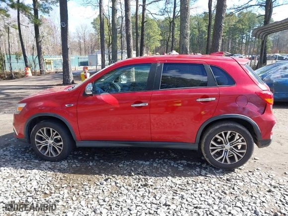 2018 Mitsubishi Outlander Sport ES 2.0 with VIN JA4AP3AU3JZ001136, listed as a IAAI auction lot 41699249 with 136,154 mi miles. Bid and sale history available at carsss.com. Image 14.