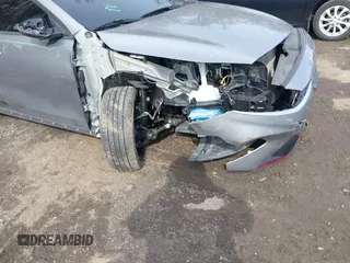 2023 Kia Forte GT-Line z VIN 3KPF54AD6PE684798, wystawiony jako IAAI lot #41921089 z przebiegiem 24 670 mil mil oraz . Historia ofert i sprzedaży dostępna na DreamBid. Obrazek 6.