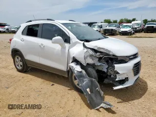 2020 Chevrolet Trax LT with VIN 3GNCJLSB5LL224258, listed as a Copart auction lot 58664515 with 77,217 mi miles and Salvage title. Bid and sale history available at DreamBid. Image 4.