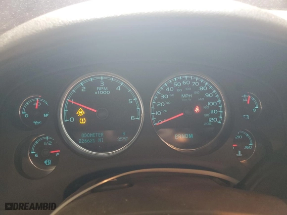 2009 Chevrolet Suburban LT w/2LT with VIN 1GNFK26329R158406, listed as a Copart auction lot 48374715 with 226,621 mi miles and Salvage Title. Bid and sale history available at carsss.com. Image 9.
