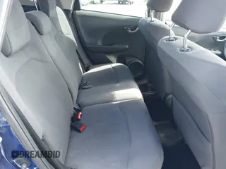 2012 Honda Fit с VIN JHMGE8H33CC014506, выставлен на аукционе IAAI как лот 41239506 с пробегом 147 165 миль миль и . История ставок и продаж доступна на DreamBid. Изображение 8.