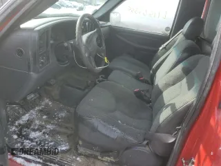 2004 GMC Sierra 2500HD Work Truck z VIN 1GTHK24U14E100266, wystawiony jako Copart lot #41865355 z przebiegiem 249 940 mil mil oraz Czysty tytuł • Clean title. Historia ofert i sprzedaży dostępna na DreamBid. Obrazek 7.