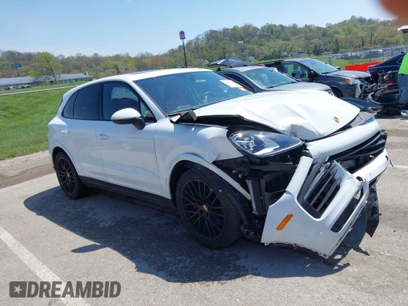 2023 Porsche Cayenne с VIN WP1AA2AY5PDA03348, выставлен на аукционе IAAI как лот 42046765 с пробегом 24 409 миль миль и . История ставок и продаж доступна на DreamBid. Изображение 13.