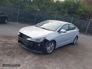 2020 Hyundai Elantra SEL with VIN 5NPD84LF7LH523895, listed as a IAAI auction lot 40605847 with 42,730 mi miles. Bid and sale history available at carsss.com. Image 2.