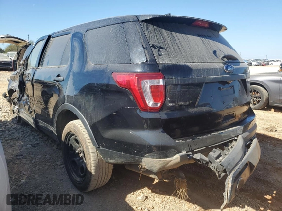 2016 Ford Utility Police Interceptor with VIN 1FM5K8AR6GGD15944, listed as a Copart auction lot 76892274 with 120,934 mi miles and Salvage Title. Bid and sale history available at carsss.com. Image 2.