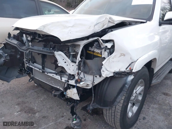 2019 Toyota 4Runner SR5 with VIN JTEZU5JR0K5211223, listed as a IAAI auction lot 41173044 with 49,904 mi miles. Bid and sale history available at carsss.com. Image 6.