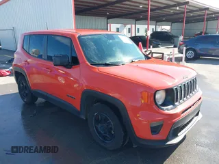 2020 Jeep Renegade Sport with VIN ZACNJAAB8LPL86428, listed as a IAAI auction lot 40952668 with 111,605 mi miles and . Bid and sale history available at carsss.com. Image 1.