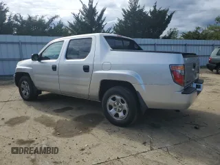 2008 Honda Ridgeline RT with VIN 2HJYK16248H501925, listed as a Copart auction lot 73647194 with 245,835 mi miles and Salvage Title. Bid and sale history available at carsss.com. Image 2.