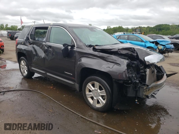 2013 GMC Terrain SLE z VIN 2GKFLREK6D6374758, wystawiony jako Copart lot #57327185 z przebiegiem 82 577 mil mil oraz Szkoda całkowita • Salvage title. Historia ofert i sprzedaży dostępna na DreamBid. Obrazek 4.