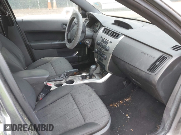 2010 Ford Focus SE with VIN 1FAHP3FNXAW125238, listed as a IAAI auction lot 42109371 with 179,761 mi miles. Bid and sale history available at carsss.com. Image 5.