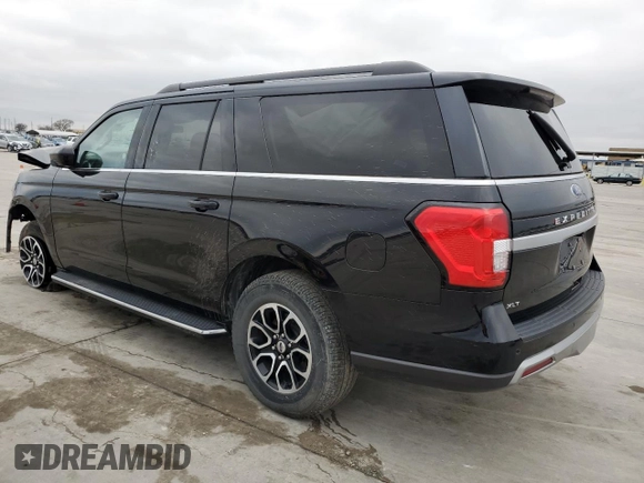 2023 Ford Expedition Max XLT z VIN 1FMJK1H86PEA16436, wystawiony jako Copart lot #45181085 z przebiegiem 14 551 mil mil oraz Czysty tytuł • Clean title. Historia ofert i sprzedaży dostępna na DreamBid. Obrazek 2.