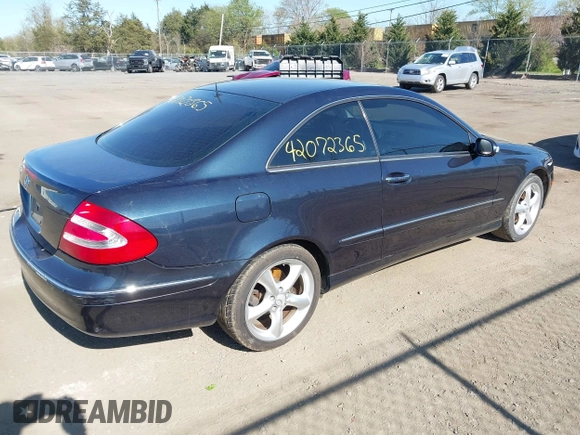 2004 Mercedes-Benz CLK 3.2L with VIN WDBTJ65J44F084713, listed as a IAAI auction lot 42072365 with 127,824 mi miles. Bid and sale history available at carsss.com. Image 4.